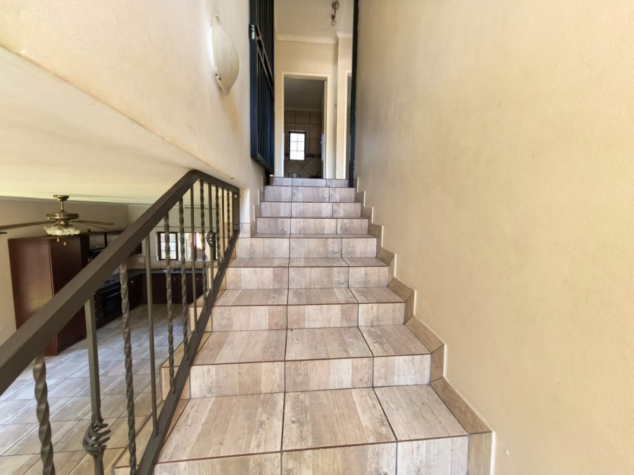 3 Bedroom Property for Sale in Waterval East North West